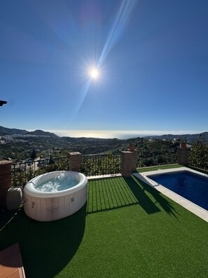 Terrace/patio - Cortijo Tito Manuel, Sea and Frigiliana views (Frigiliana)