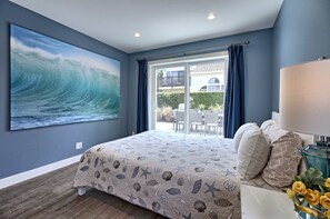5 bedrooms, desk, iron/ironing board, free WiFi