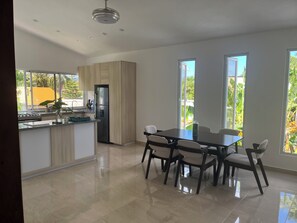 Dining - Villa Jardín Tropical 2 (Las Galeras)