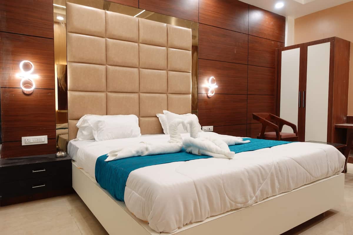 1 habitación y espacio para trabajar con laptop