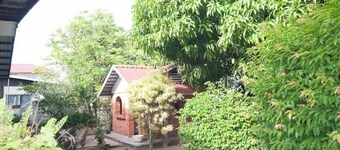 Charming 3-bedroom house with WiFi and AC in brilliant Paramaribo