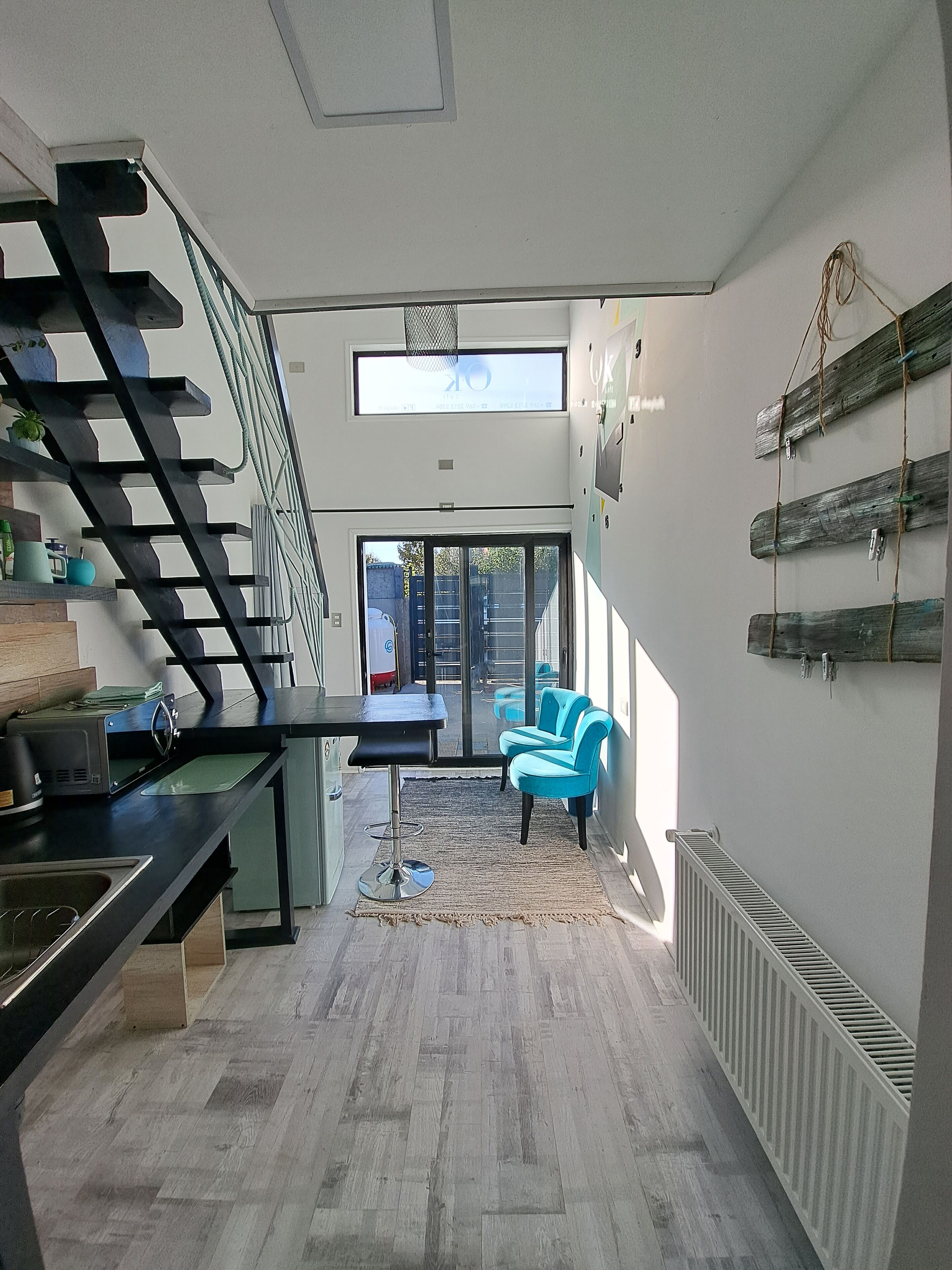 Comfort Apartment, Kitchenette | Living area