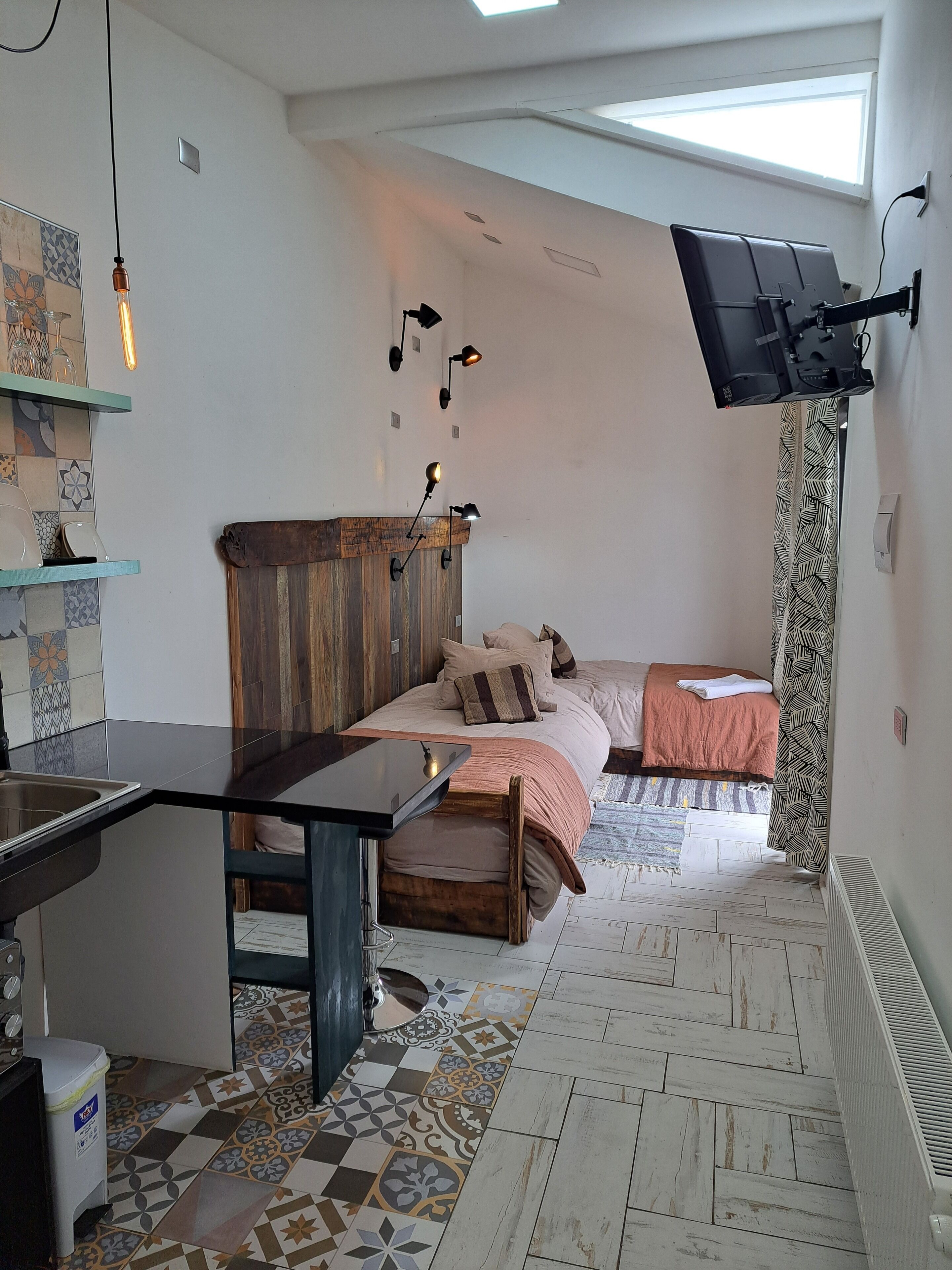 舒适公寓, 通行无障碍, 简易厨房 | 1 多间卧室、笔记本电脑工作区、免费 WiFi