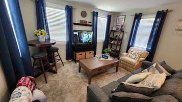 Smart TV, ping pong, books