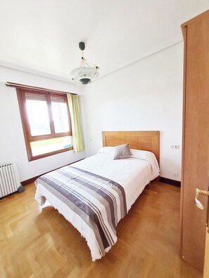 3 habitaciones, wifi y ropa de cama 