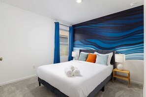 4 Schlafzimmer, Schreibtisch, Bügeleisen/Bügelbrett, Reisekinderbett