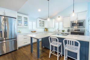 Private kitchen - Old Mount Pleasant Charmer (Mount Pleasant)