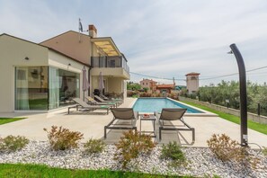 Pool - Villa Nika in Markovac  - Haus für 6 Personen (Višnjan)
