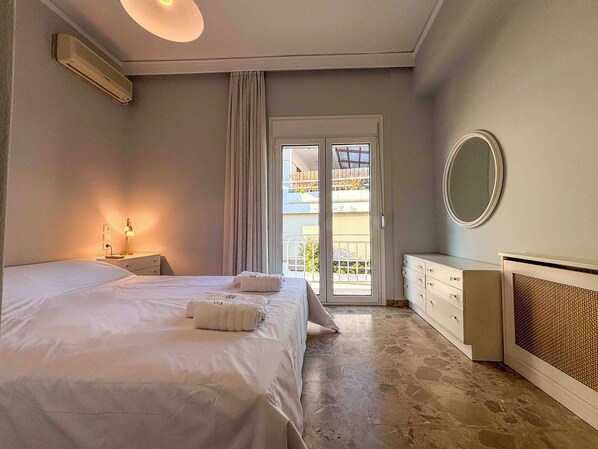 2 bedrooms, WiFi, bed sheets