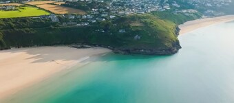 4 bedroom accommodation in Carbis Bay, near St Ives