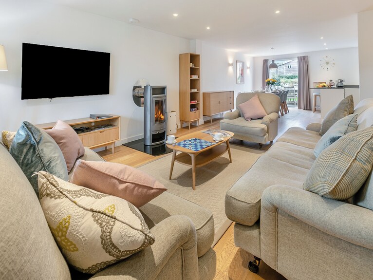 4 Bedroom Accommodation In Carbis Bay, Near St Ives - Penzance