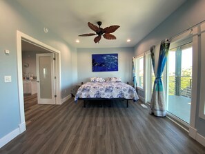 4 bedrooms, iron/ironing board, WiFi, bed sheets - Kokomo Sands, Hatteras Village, Waterfront Home (Hatteras)