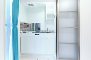 Private kitchen - Flora Maison Kamiochiai by Tranova (Tokyo)