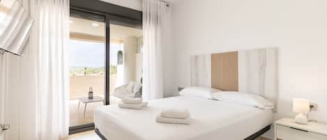 2 chambres, lit parapluie, Wi-Fi gratuit, draps fournis