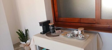 Superior Room, Balcony, Partial Sea View | In-room dining