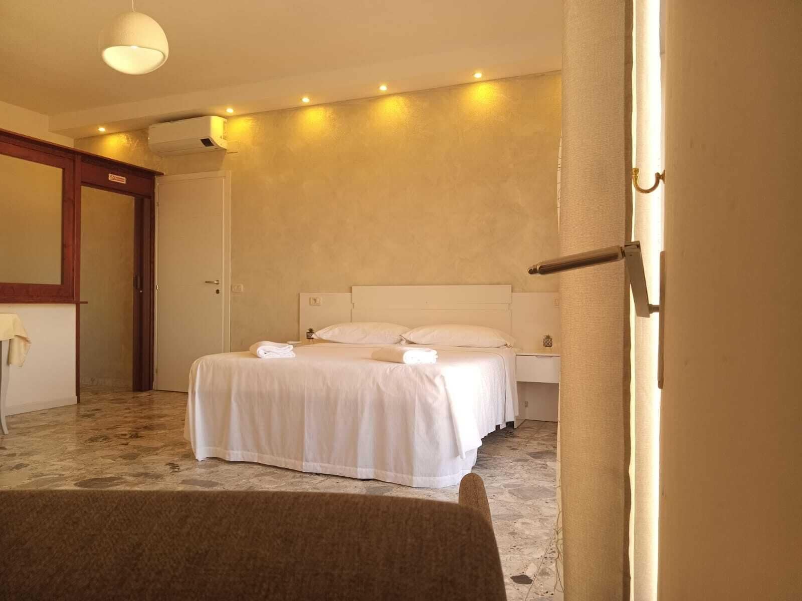 高級客房, 陽台, 部分海景 | 免費無線上網