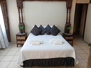 Comfort Double Room | Free WiFi - La'Mathil (Enormwater AH)
