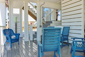 House, Multiple Beds (Just Beachy) | Terrace/patio