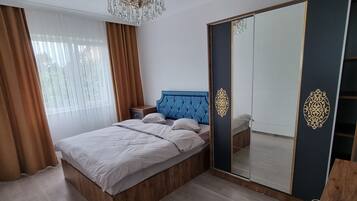2 Schlafzimmer, Bügeleisen/Bügelbrett, WLAN, Bettwäsche