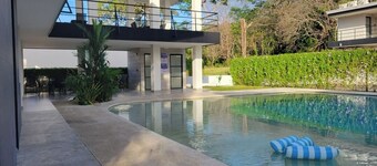 Stylish 2BR/2BA condo near the beach in gated Los Delfines Golf and Country Club