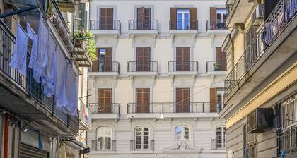 HOTIDAY Room Collection - Napoli Duomo