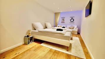 3 sovrum, skrivbord, resesäng och gratis wi-fi