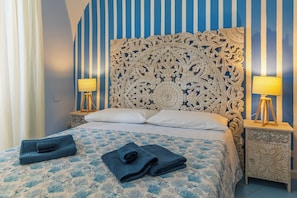 1 bedroom, desk, iron/ironing board, WiFi - Il Sogno, apartment with sea view in the historic center of Gaeta (Gaeta)