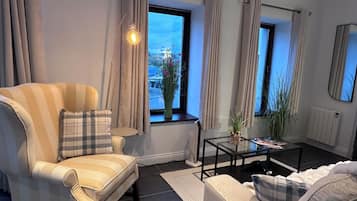 Deluxe Studio Suite