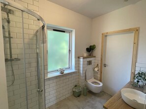 Deluxe appartement, uitzicht op rivier | Badkamer