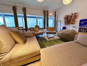 Smart TV, books - Ruhige City-Oase am Hauptbahnhof (Cologne)