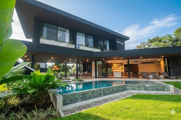 Pool - New Private 5BR Luxury Volcano Villa with waterslide & breakfast - Xanadu Villa (San Carlos)