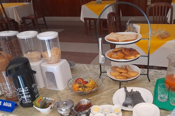 Desayuno buffet incluido todos los días