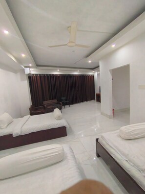 Chambre Deluxe Double ou avec lits jumeaux, vue jardin