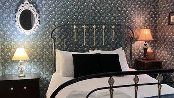 3 bedrooms, iron/ironing board, travel cot, free WiFi