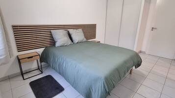 1 chambre, Wi-Fi gratuit, draps fournis