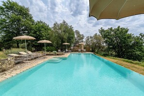 Seasonal outdoor pool - In The Heart Of Chianti Pool Wifi View  (Castellina in Chianti)