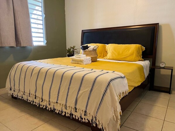 7 chambres, fer et planche à repasser, accès au Wi-Fi (inclus)