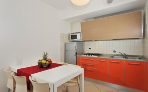 Apartamento, 1 habitación, terraza | Comedor