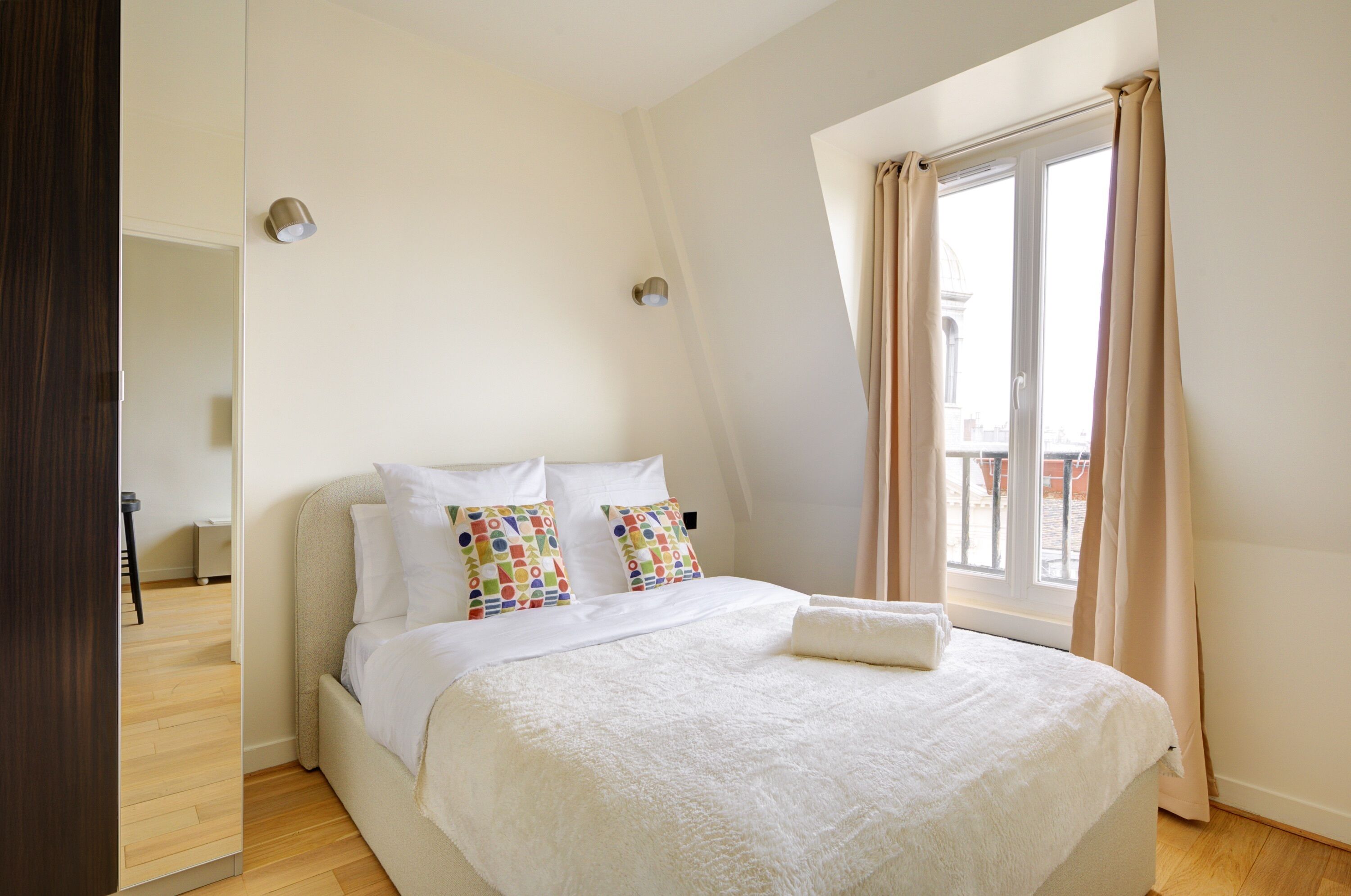 1 chambre, fer et planche à repasser, Wi-Fi, draps fournis