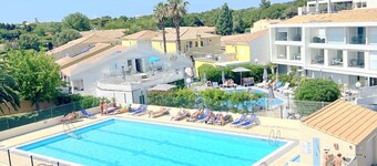 Naturiste Cap d'Agde Port Soleil 571