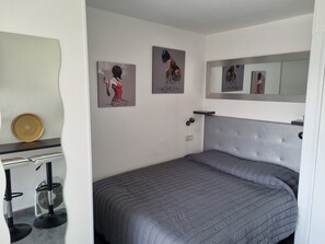 1 Schlafzimmer, Bügeleisen/Bügelbrett, WLAN, Bettwäsche