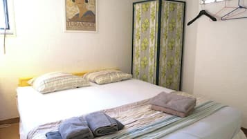 1 bedroom, iron/ironing board, WiFi, bed sheets