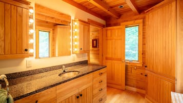 Shower, towels, soap, shampoo