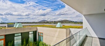 New to VRBO: Lake views Apt on Kingston Foreshore