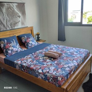 3 Schlafzimmer, Bügeleisen/Bügelbrett, Reisekinderbett, Internetzugang