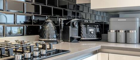 Microwave, oven, dishwasher