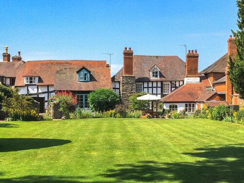 2 bedroom accommodation in Weobley, Herefordshire