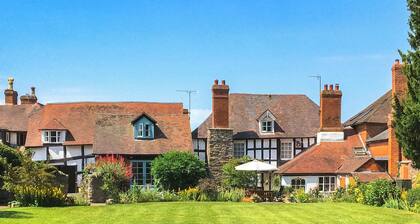 2 bedroom accommodation in Weobley, Herefordshire