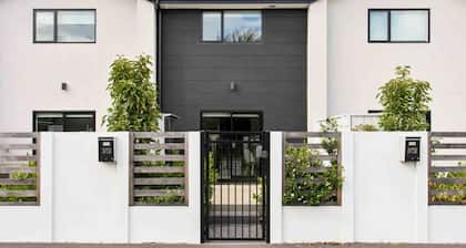 Exceptional Value For Money Sunny Warm 5 Mins CBD