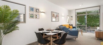 Executive City Pad Free Basement Park CBD 3 Mins